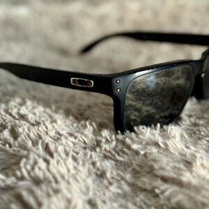 Oakley Holbrook model 009102-63 Black/Silver Sunglasses